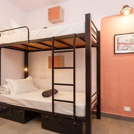 Locul Uptown - Near Bangalore Palace Grounds Екстериор снимка